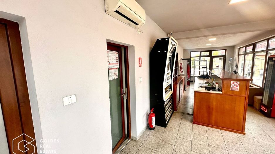 Spatiu comercial, 3 camere,locatie excelenta, 5 locuri parcare,str Andrei Saguna - Poză 3