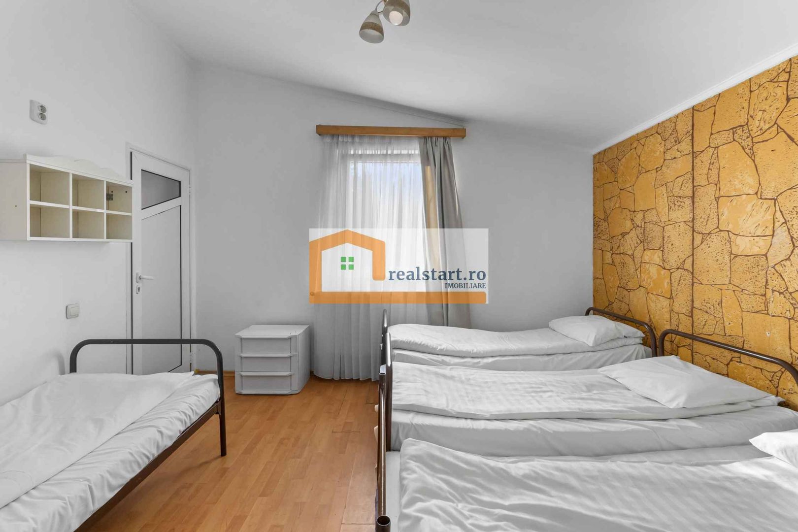 Cladire Multifunctionala - Ideal Investitie - 700mp cladire - 1590 mp teren - Poză 15