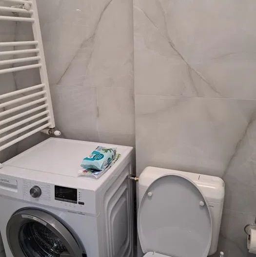 2 Camere, decomandat, balcon, mobilat/utilat, PARCARE INCLUSA, 5 minute Metrou - Poză 8