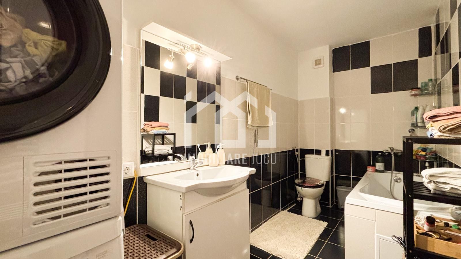 Apartament 3 camere,Balcon,94mp,Parcare,Zona Panemar,Jucu de Mijloc - Poză 8