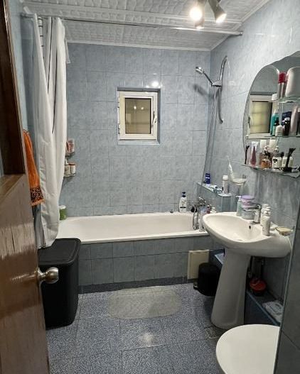 Apartament 3 camere parter decomandat, 67,7 mp, mobilat metrou - Poză 13
