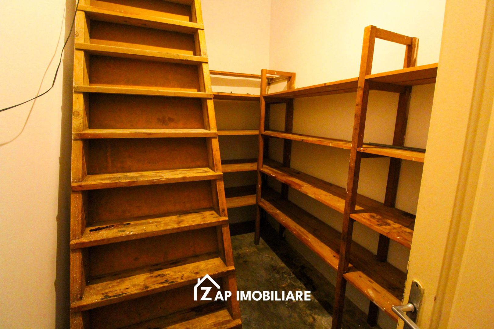 Casa individuala - 140 mp - 5 camere - Central - Str Avram Iancu - Poză 24