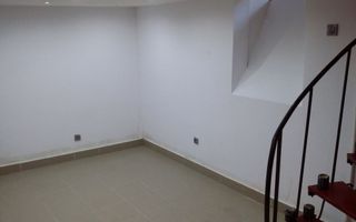 2 camere Foișorul de Foc stradal curte proprie ideal investiție - Poză 1