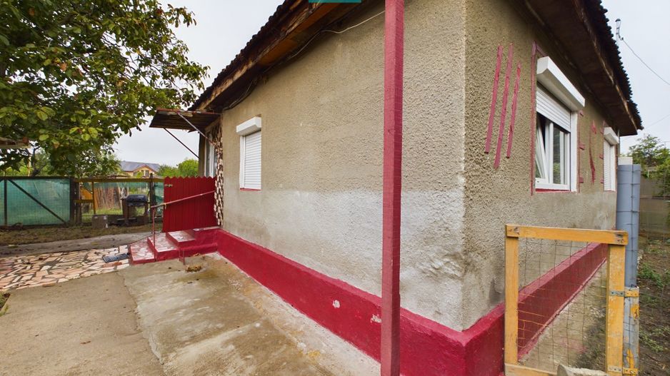 Casă cu 4 camere în Pecica - Poză 2