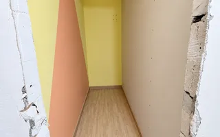 3 camere | Etaj 1 | 2 băi | 2 debarale | Decomandat | Zona Vitan - Poză 11