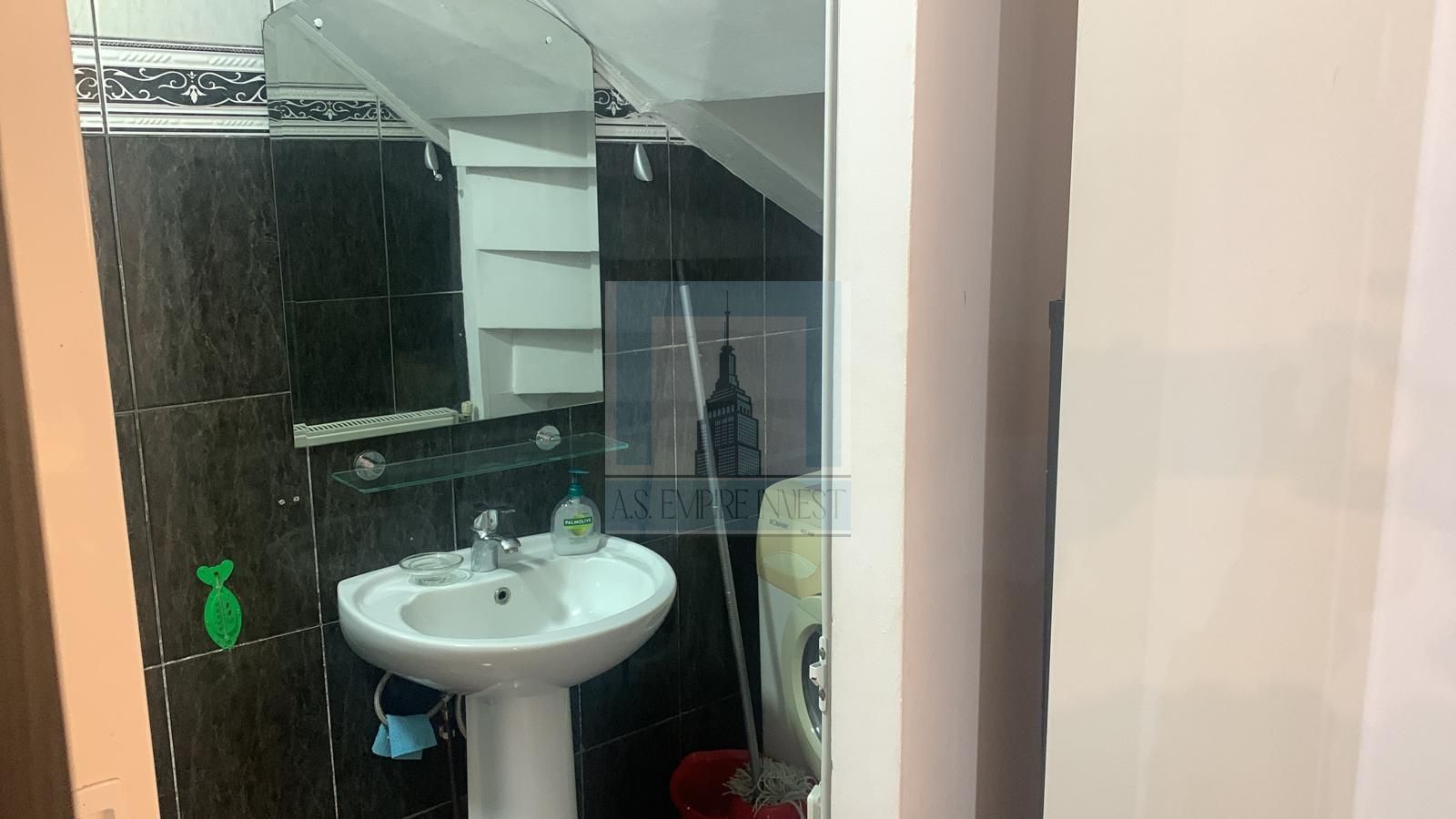 Apartament la casă, cu 3 camere mobilat/ utilat, 2 bai - zona Schei - Poză 11