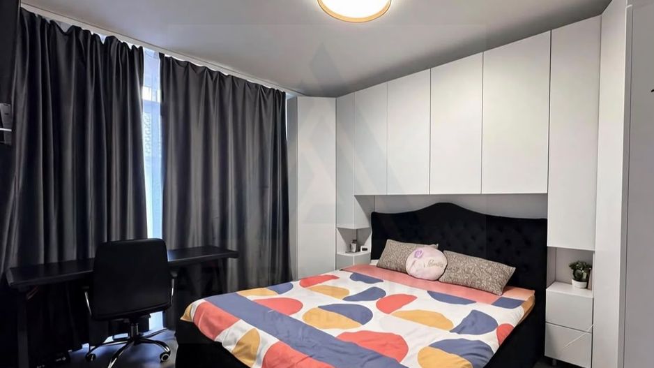 Casa moderna 3 camere 2 bai P+1+Pod si teren 240 mp in Arhitectilor - Poză 5