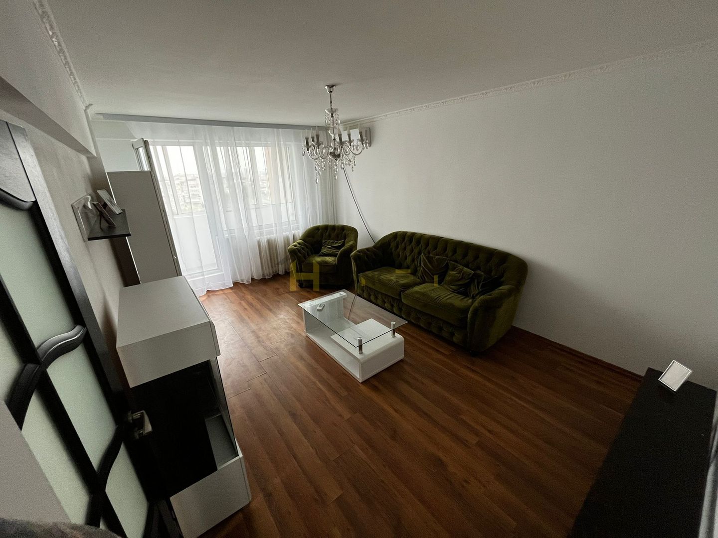 Apartament 3 camere Bld Iuliu Maniu Gorjului - Poză 1
