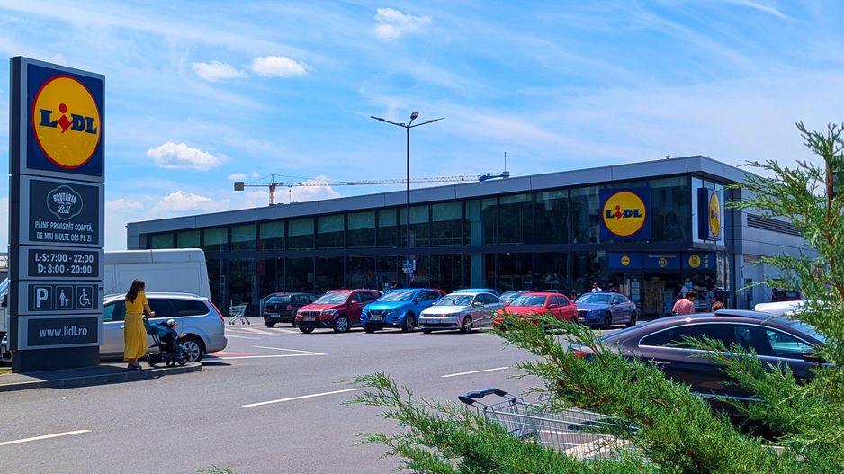 Apartament cu 4 camere, terasa 83mp - The Grand Kristal, Sector 4 - Poză 22