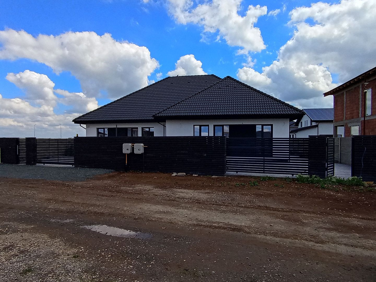 Sanandrei, Duplex Pe parter, Finisaje de Calitate, Perete Dublu Izolat - Poză 3
