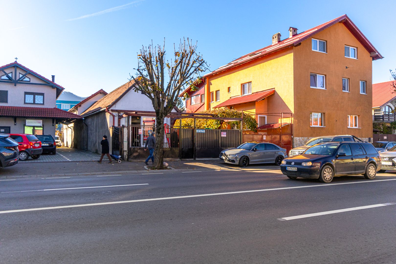 Proprietate mixtă Brașov | Spațiu comercial + locuință | 0% - Poză 2