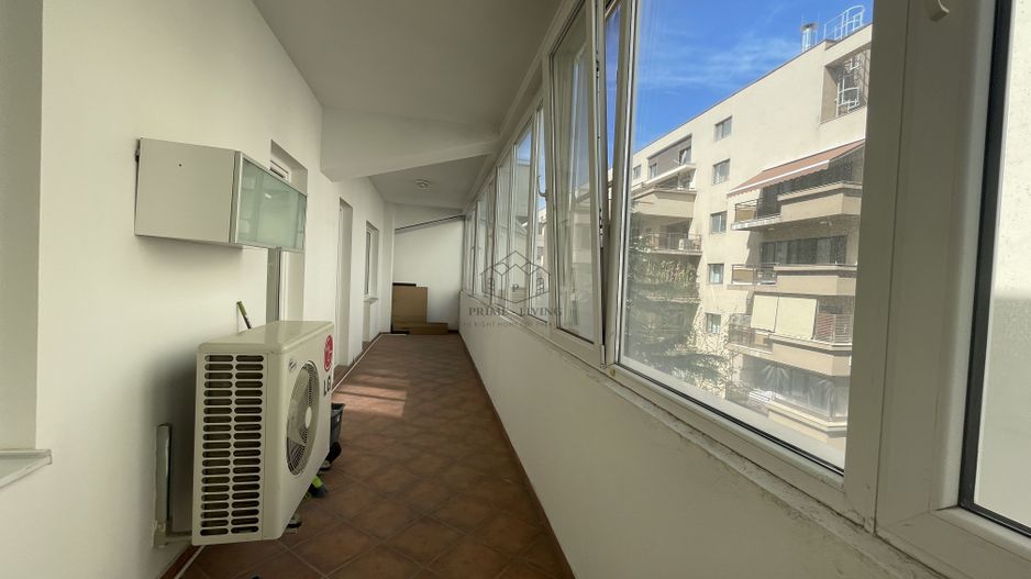 APARTAMENT SPATIOS CU 4 CAMERE LA INCHIRIERE LANGA PARCUL HERASTRAU - Poză 9