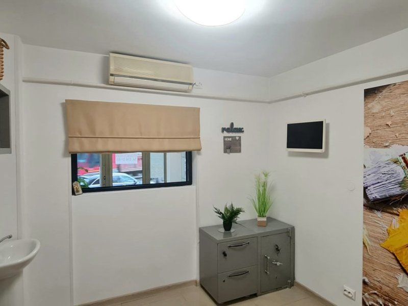 Vanzare - spatiu comercial stradal - IC Frimu, str Aurel Vlaicu - Poză 2