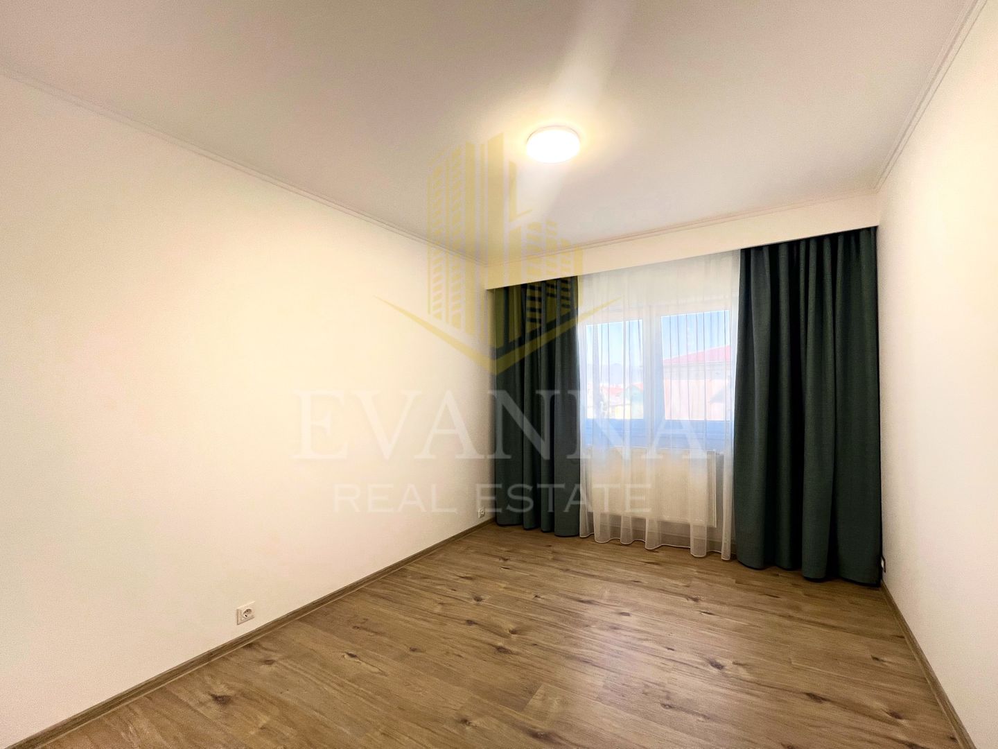 De inchiriat | 3 camere | 65 mp | Zona Ultracentrala - Str. Hortensie - Poză 6