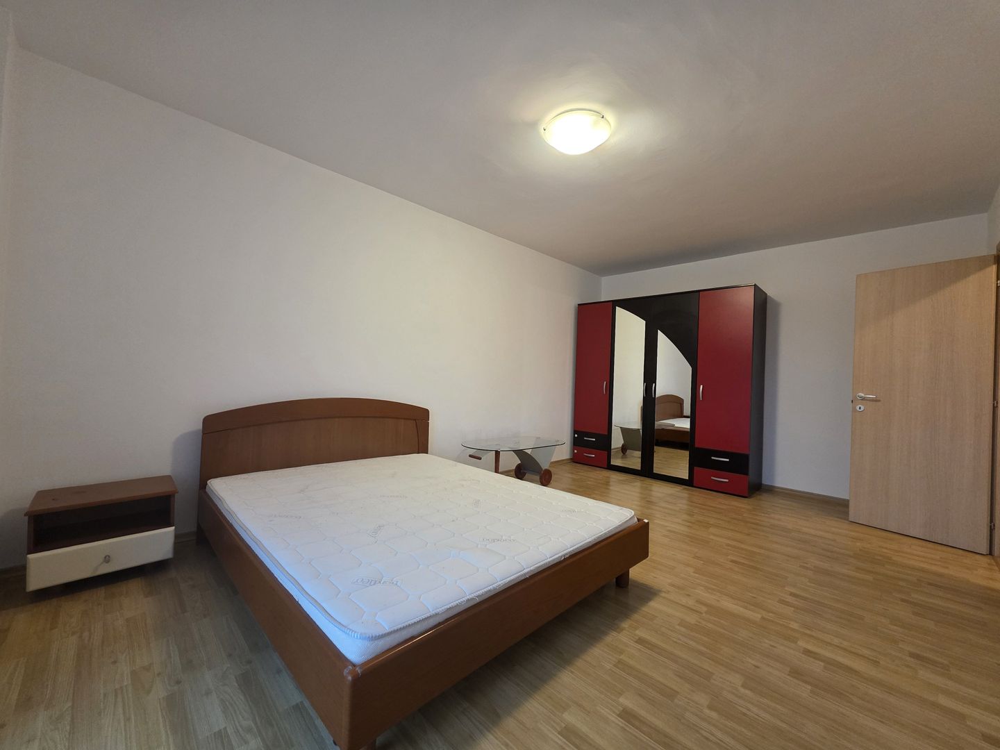Apartament 3 camere – 100 mp – de închiriat în Cartierul Henri Coandă, - Poză 8