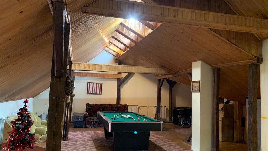 Casa versatila   P+E+M in zona  isorica Sinaia - Poză 34