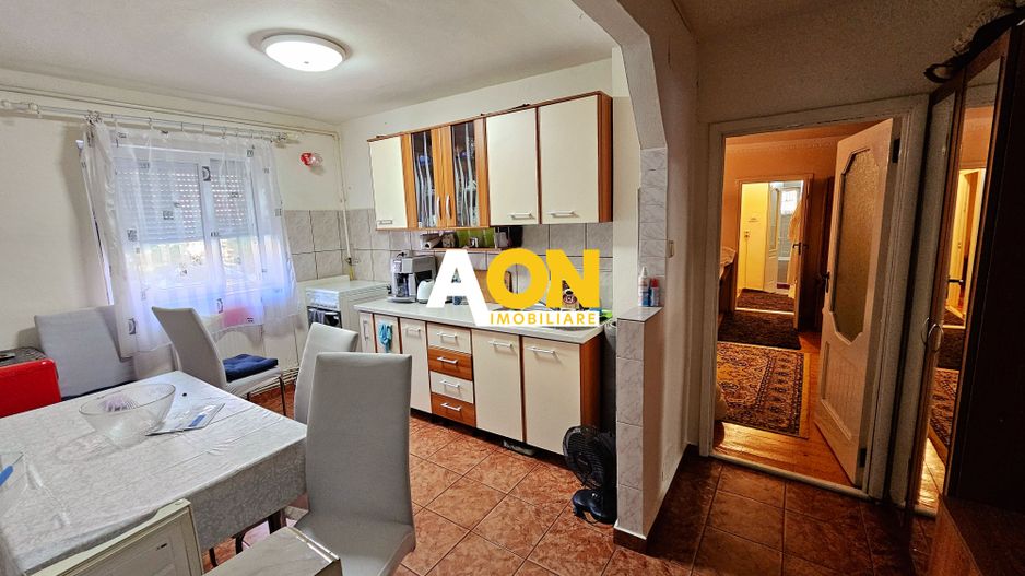 Apartament 2 camere, mobilat, utilat, zona Scolii Mihai Eminescu - Poză 2
