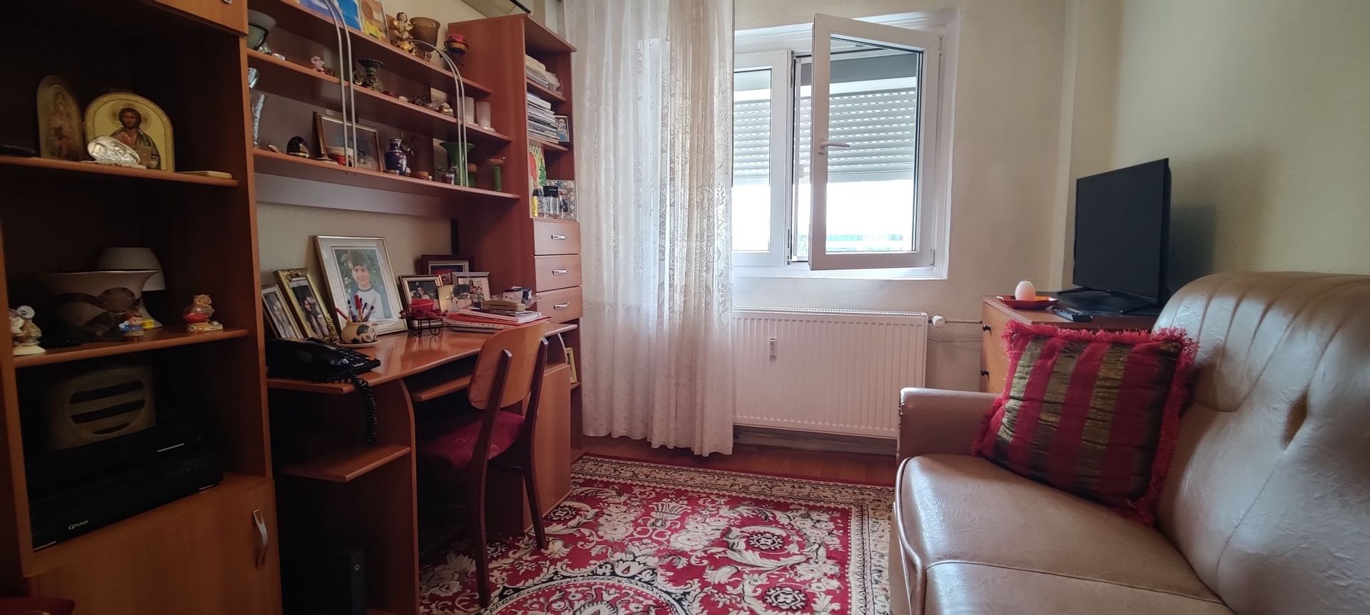 COMISION 0 | 4 camere Superb | Metrou Crangasi | Bloc 1986 - Poză 7