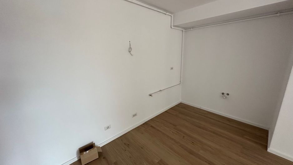 Apartament 3 camere bloc nou - Poză 14