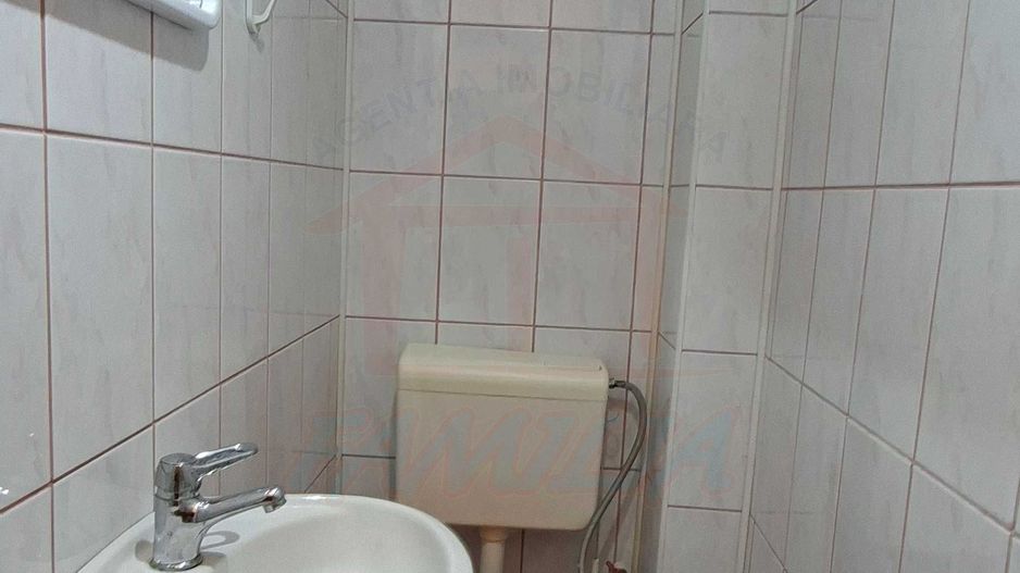 Inchiriere apartament 4 camere, Tiglina 2, 80 mp, 450 EURO/Luna - Poză 7