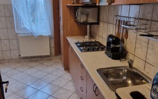 Vand apartament 4 camere Făgărașului - Poză 2