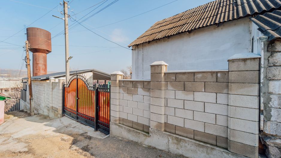 Casă în Vatra - strada centrală Linella - Poză 23