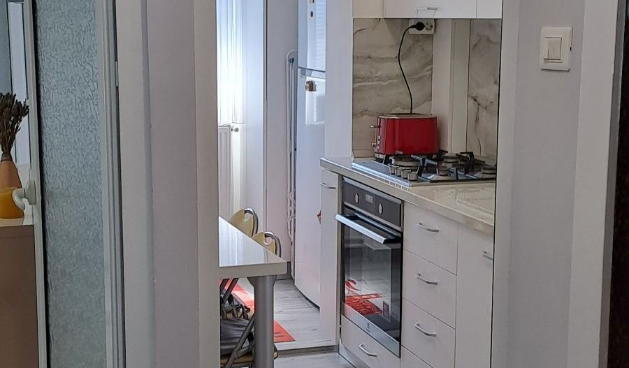 Apartament 1 cameră – Zona IREG – Etaj 3 - Poză 1