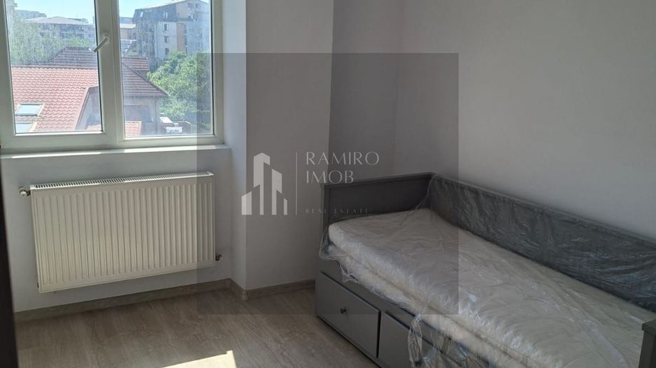 Apartament 3 camere decomandat zona Titan - Poză 8