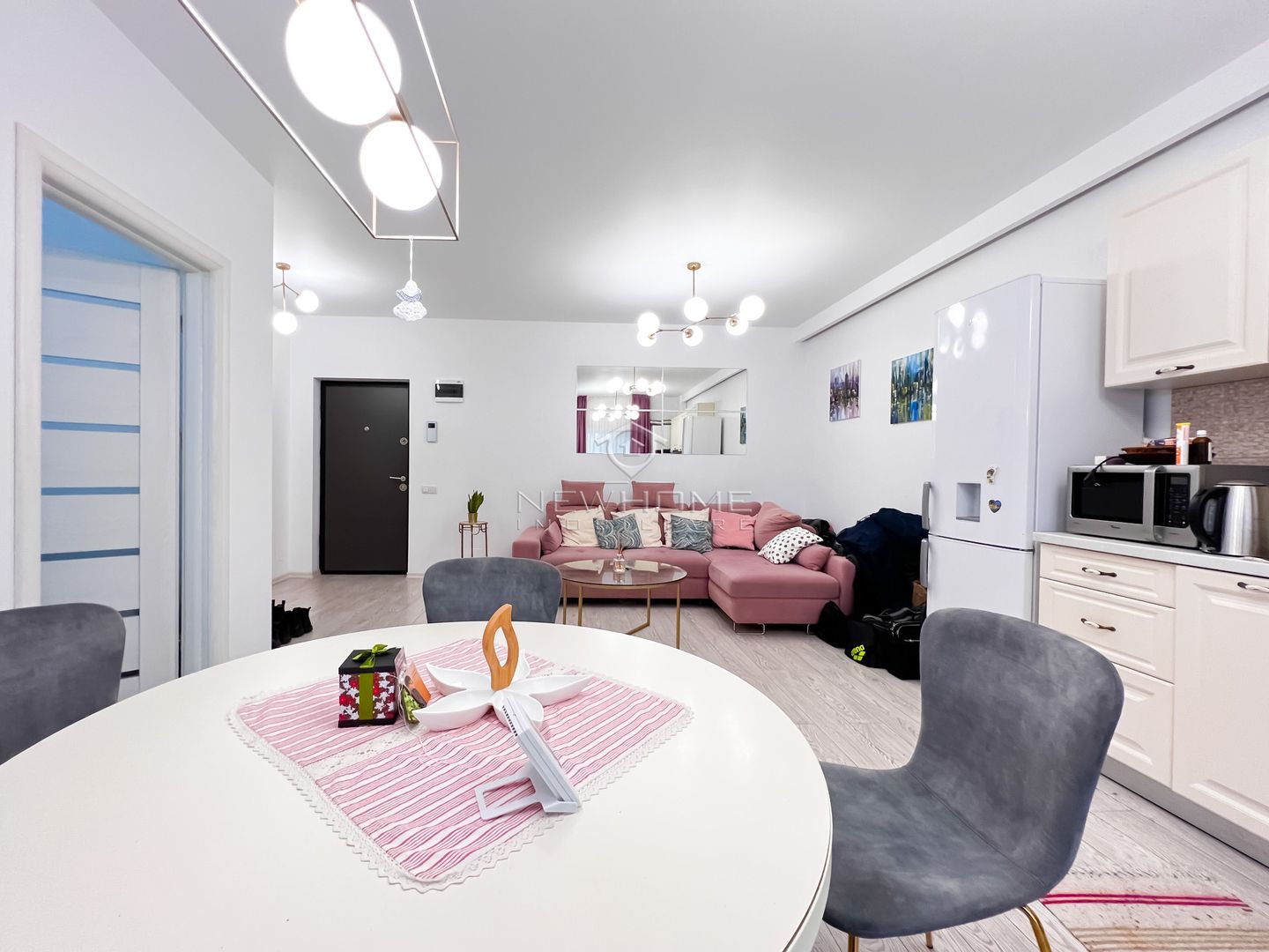 Apartament de vanzare 2 camere, zona Iulius Mall - Poză 4