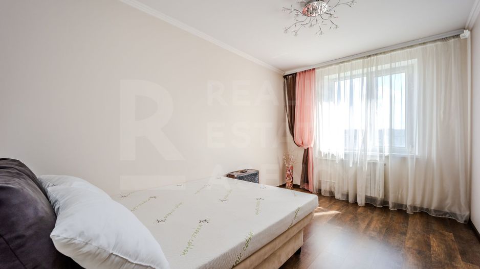 Vânzare, apartament 4 camere 86 mp , str. Milescu Spătaru, Ciocana - Poză 11