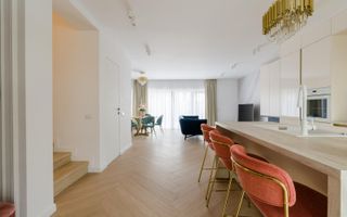 Vilă 5 Camere de Închiriat | Matei Millo | Spații Generoase | P+1+M - Poză 1