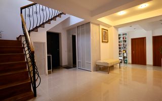 Casă de vanzare cu garaj și anexă | teren 785 mp| Gageni | Comision 0% - Poză 13