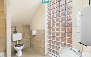 Clădire comercială P+1 de închiriat - Poză 15