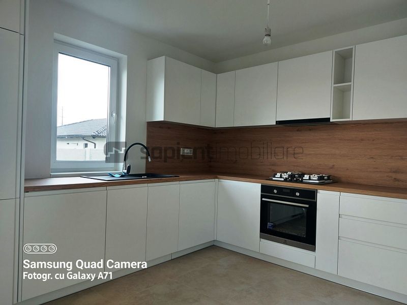 Casa noua in cartierul Viena Residence - Poză 5