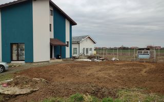 Sanandrei, Spurafete generoase, drum asflatat - Poză 2