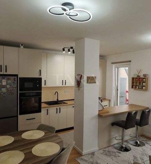 Apartament 3 camere + Parcare CF - Poză 3
