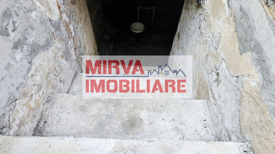 🏠 Casă de vânzare în zona Traian, Ploiești – Potențial uriaș! 🧱 - Poză 10