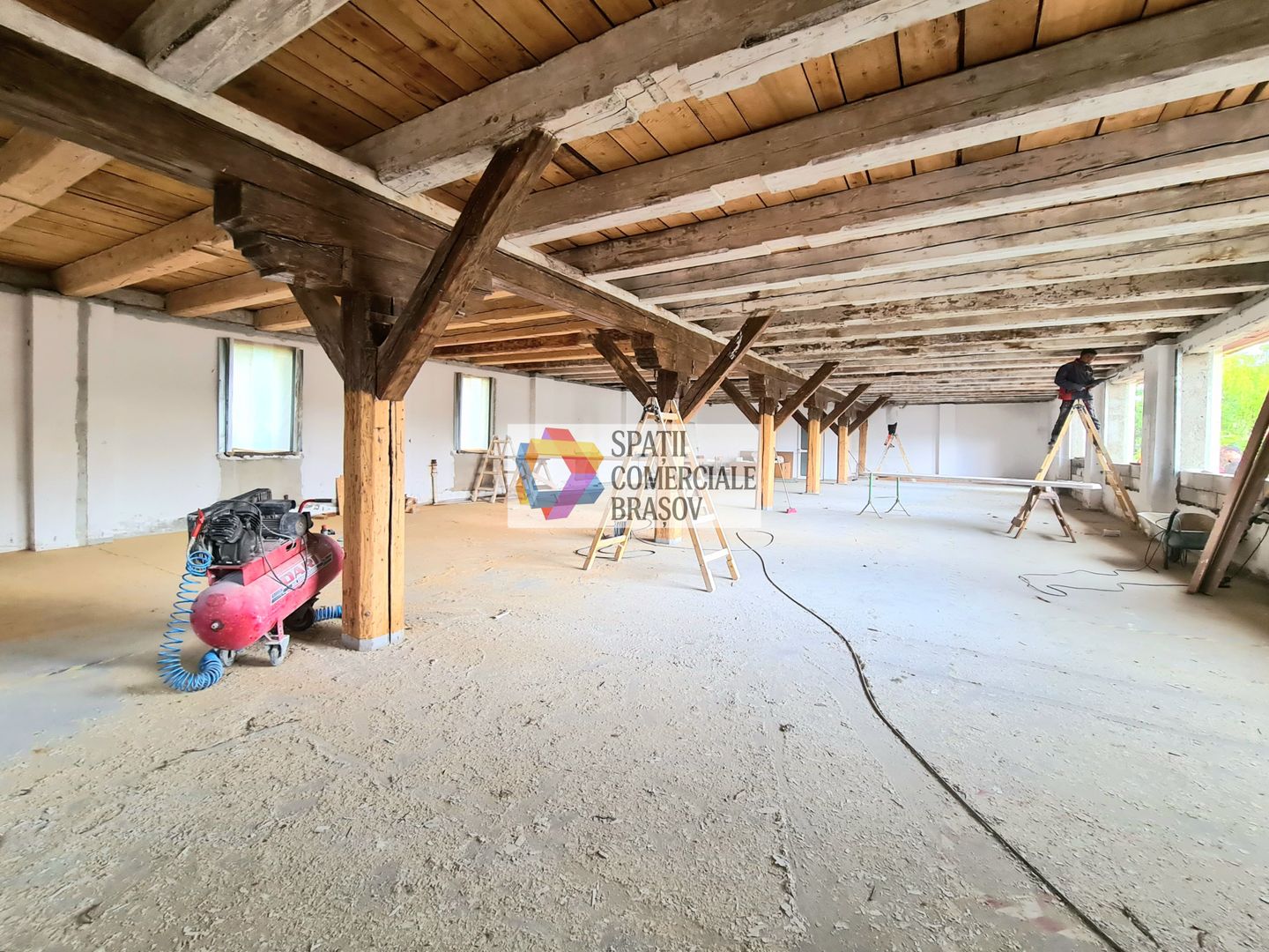 Spatiu birouri de închiriat Brasov - 260 mp # plus-imo.ro - Poză 1