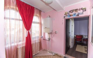 Casa cu 3 camere renovata - Poză 7