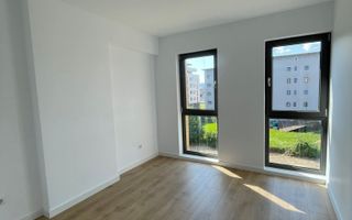 Apartament de vanzare - 3 camere + terasă 300 mp | Calea Moldovei - Poză 8