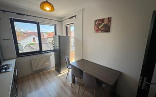 Apartament cu 2 camere, 65mp, terasa, parcare, Zona Centrala - Poză 8