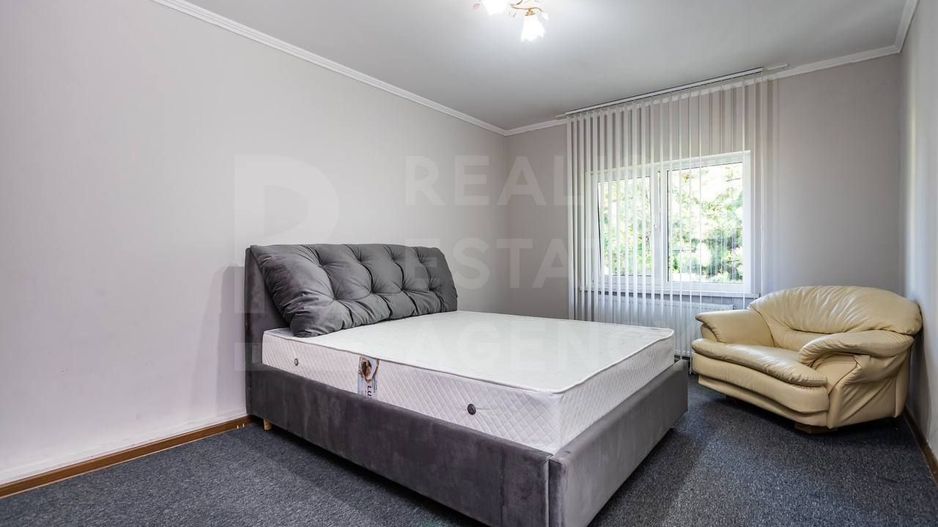 Chirie, casă, 3 camere, strada Valea Dicescu, Telecentru - Poză 13