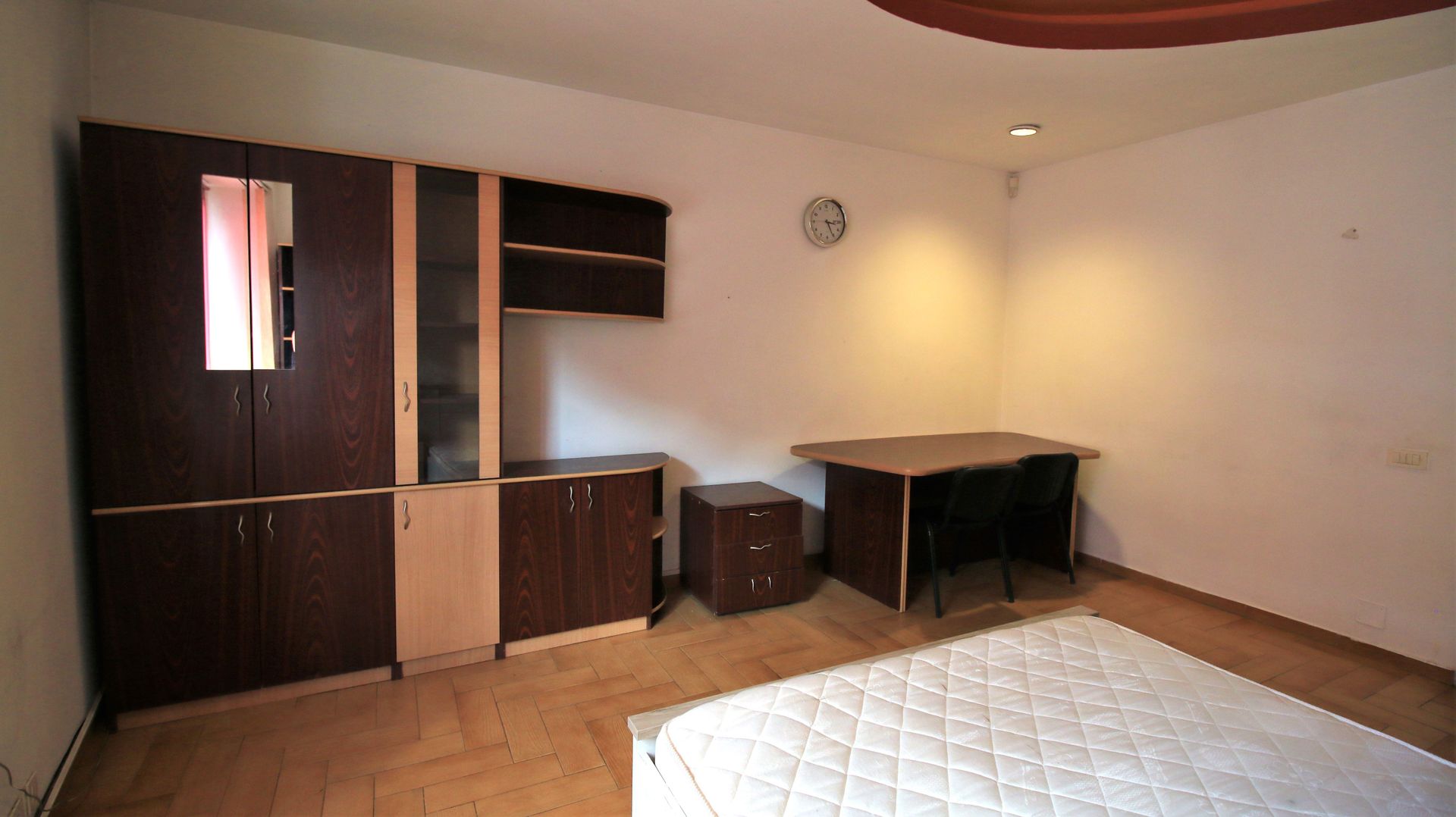 Exclusivitate - Zona Teatru Dramatic, garsonieră pretabilă locuit sau birouri - Poză 5