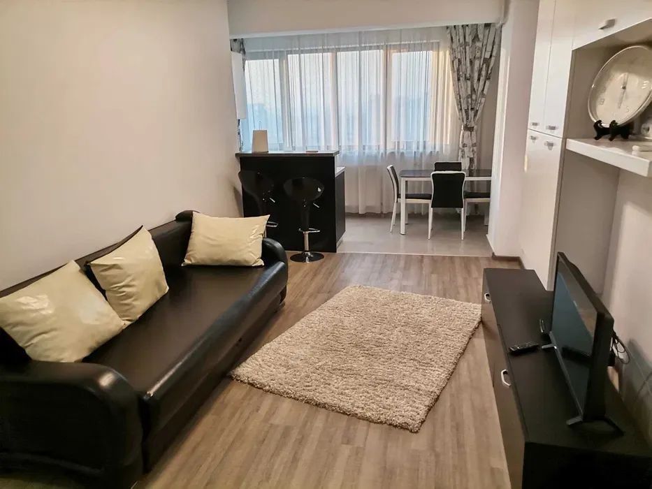 Apartament 2 camere decomandat 430 euro Canta Pacurari - Poză 1