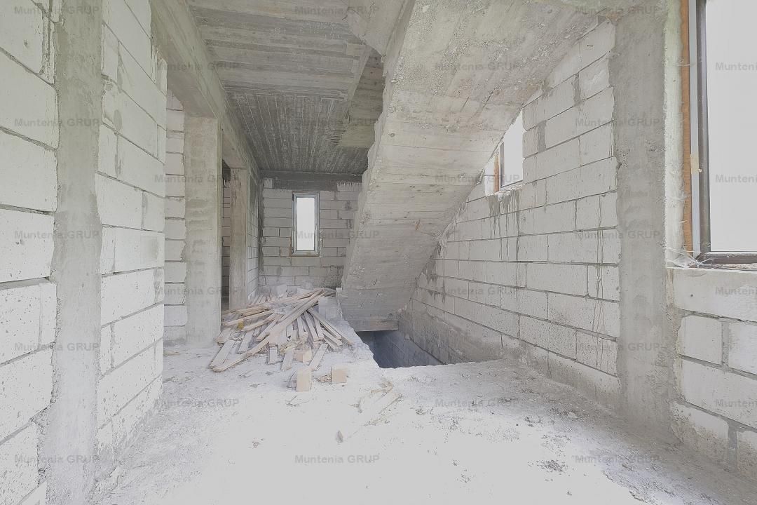 CHEIA - Valea Popii, vanzare vila S+P+E+M exceptionala, posibil si in rate - Poză 12