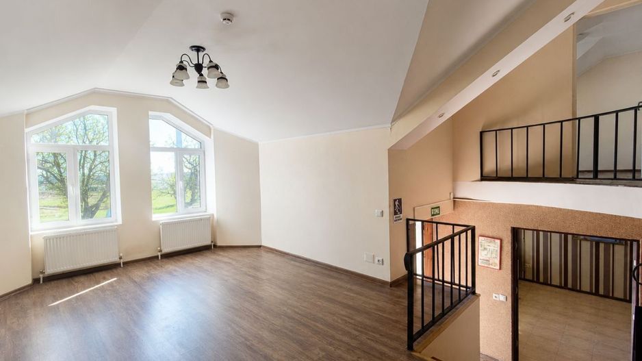 Casă în Doroțcaia – 140 m² | 13,71 ari | 6 camere + living - Poză 23