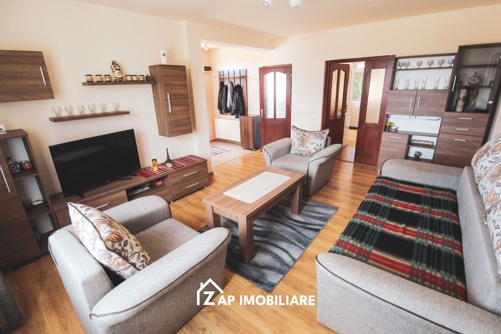 Casa P+M - 4 camere - 3 dormitoare - Teren 500 mp - Nazna - Poză 6