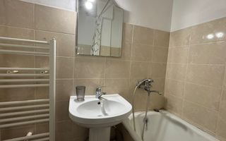 Garsoniera Podu Ros 10 min Centru Palas Mall - Poză 11