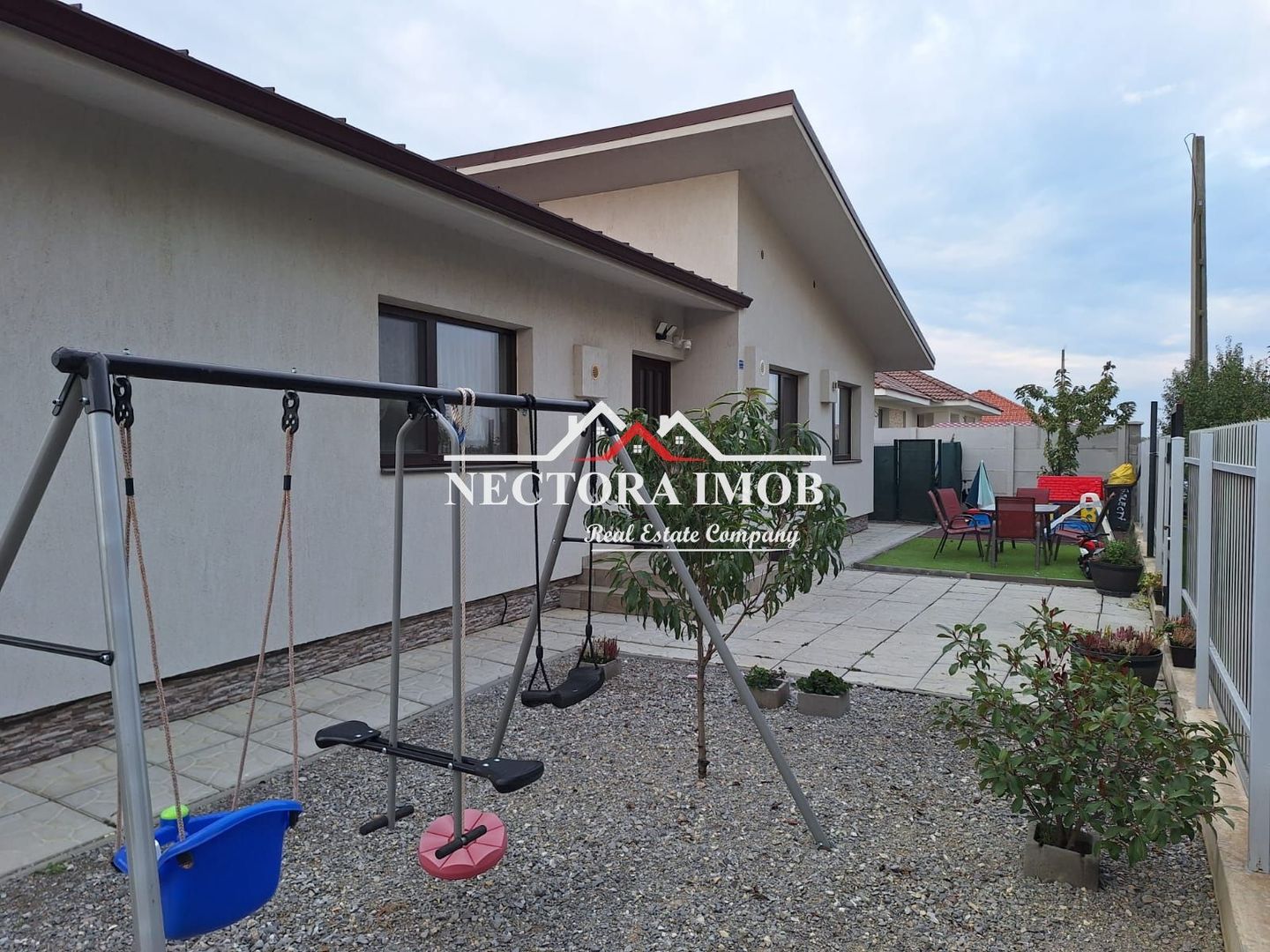 NECTORA IMOB-Casa moderna 118 mp utili + 800 mp teren Cartier Balcescu - Poză 5