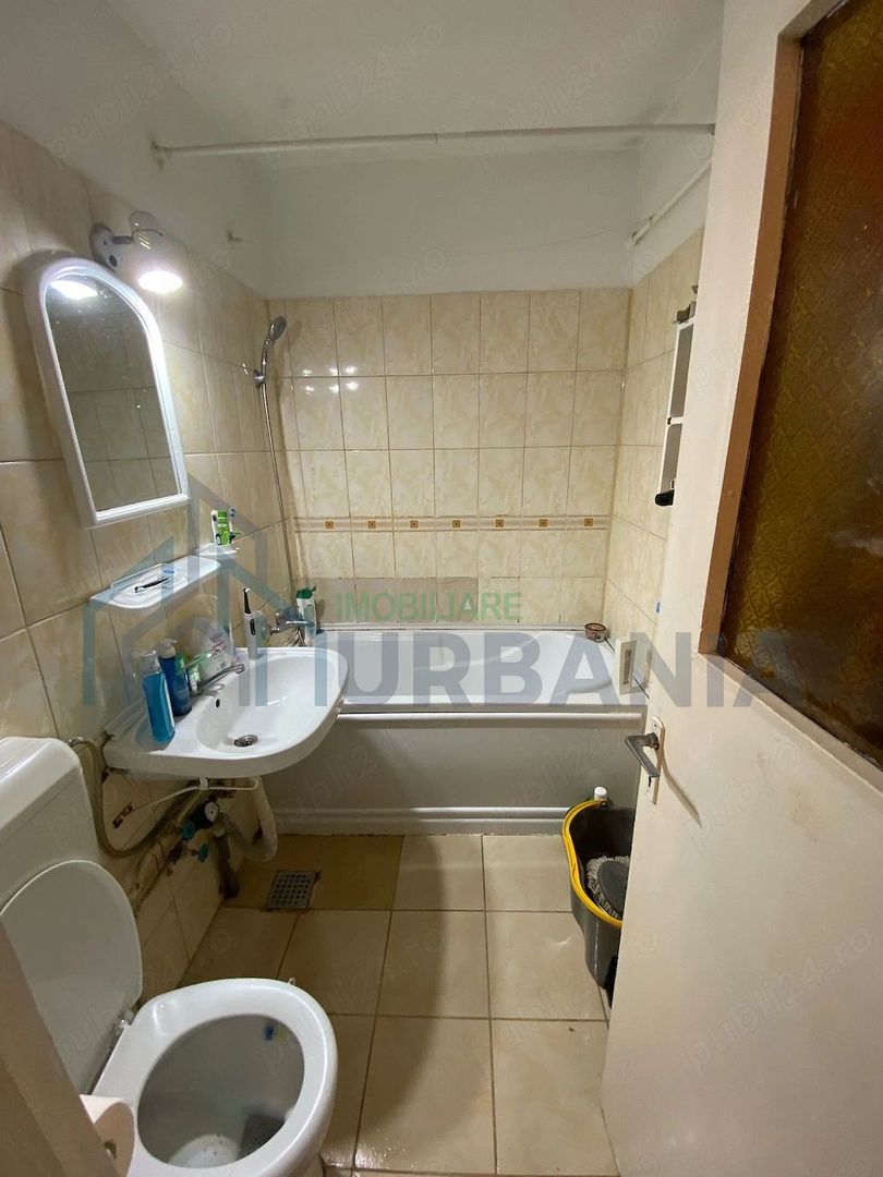 Garsoniera decomandata spatioasa, zona Gara, Iasi - Poză 1